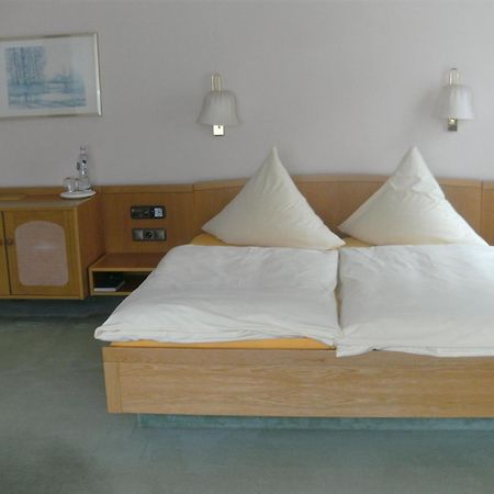 Waldhotel Tropfsteinhoehle Wiehl Extérieur photo
